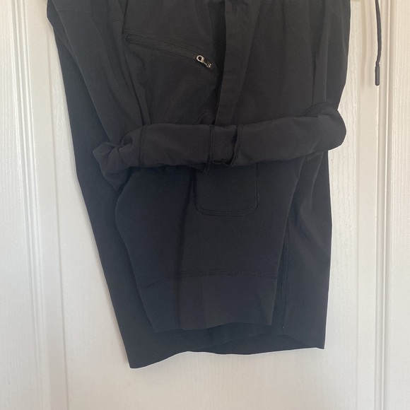 Lululemon T.H.E. Short *Luxtreme Liner 9" - Picture 7 of 9